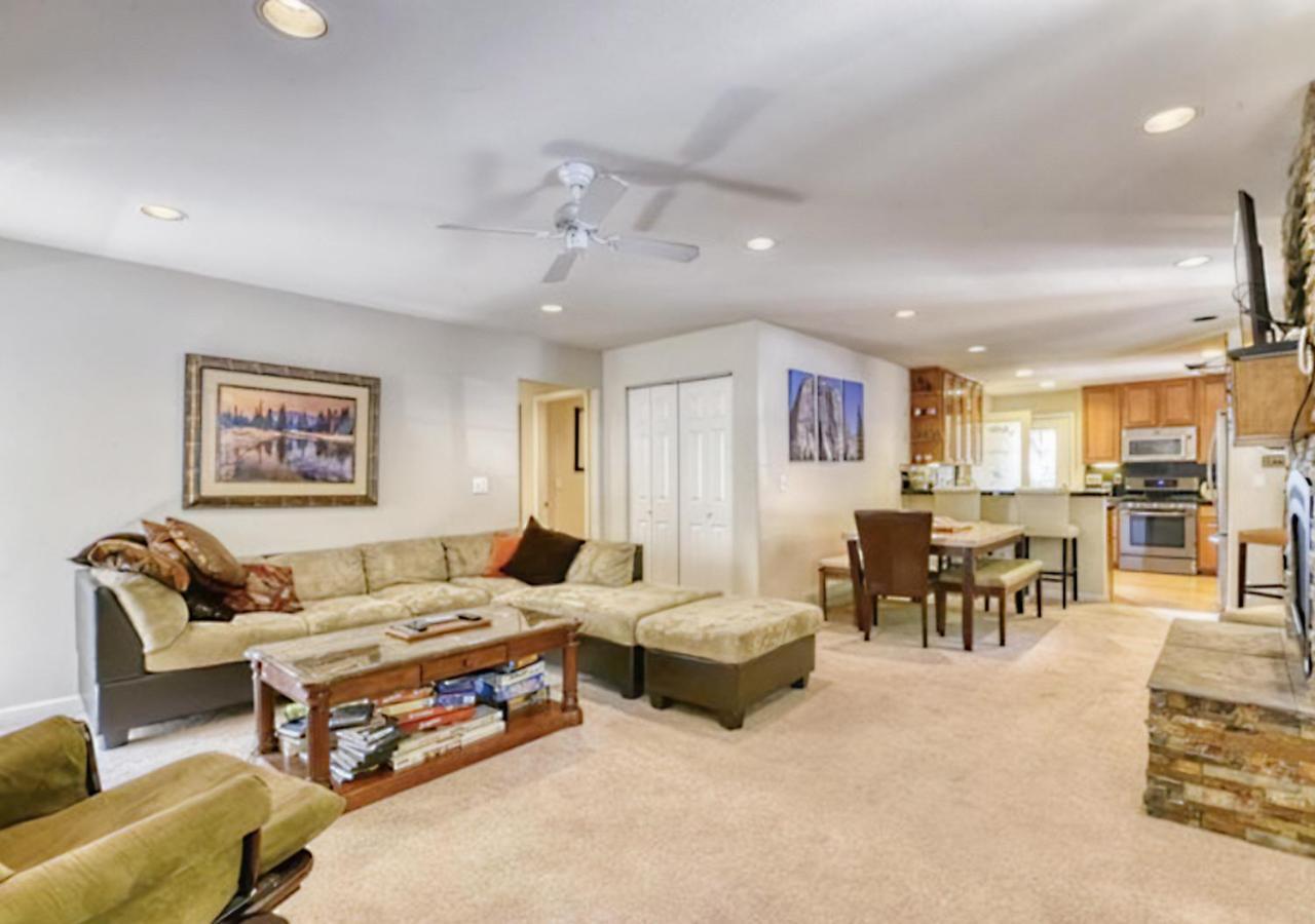 The 3* Groveland