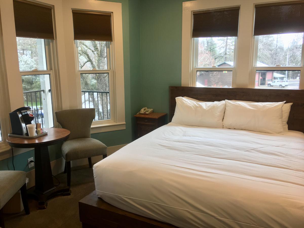 Inn The Groveland